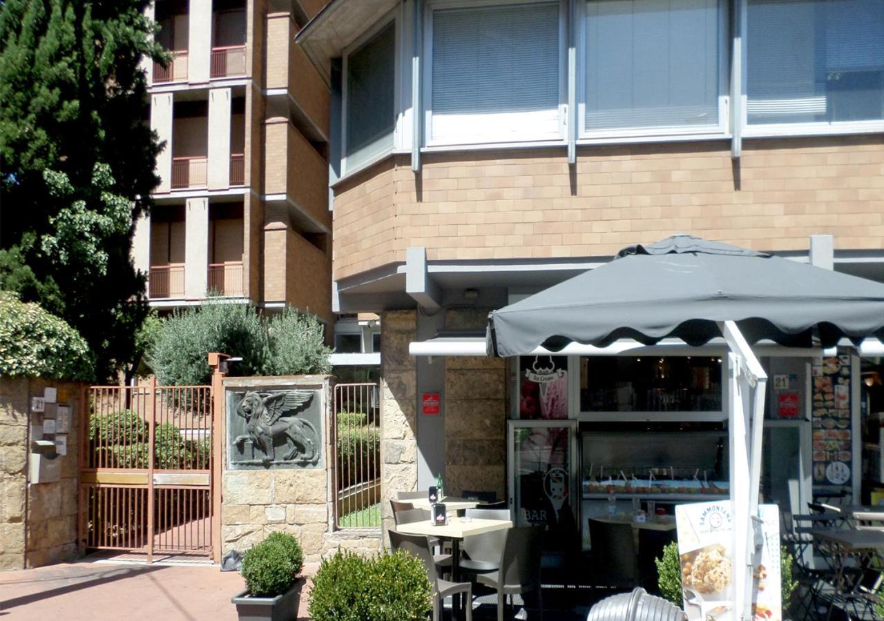 Station Firenze Bed & Breakfast エクステリア 写真